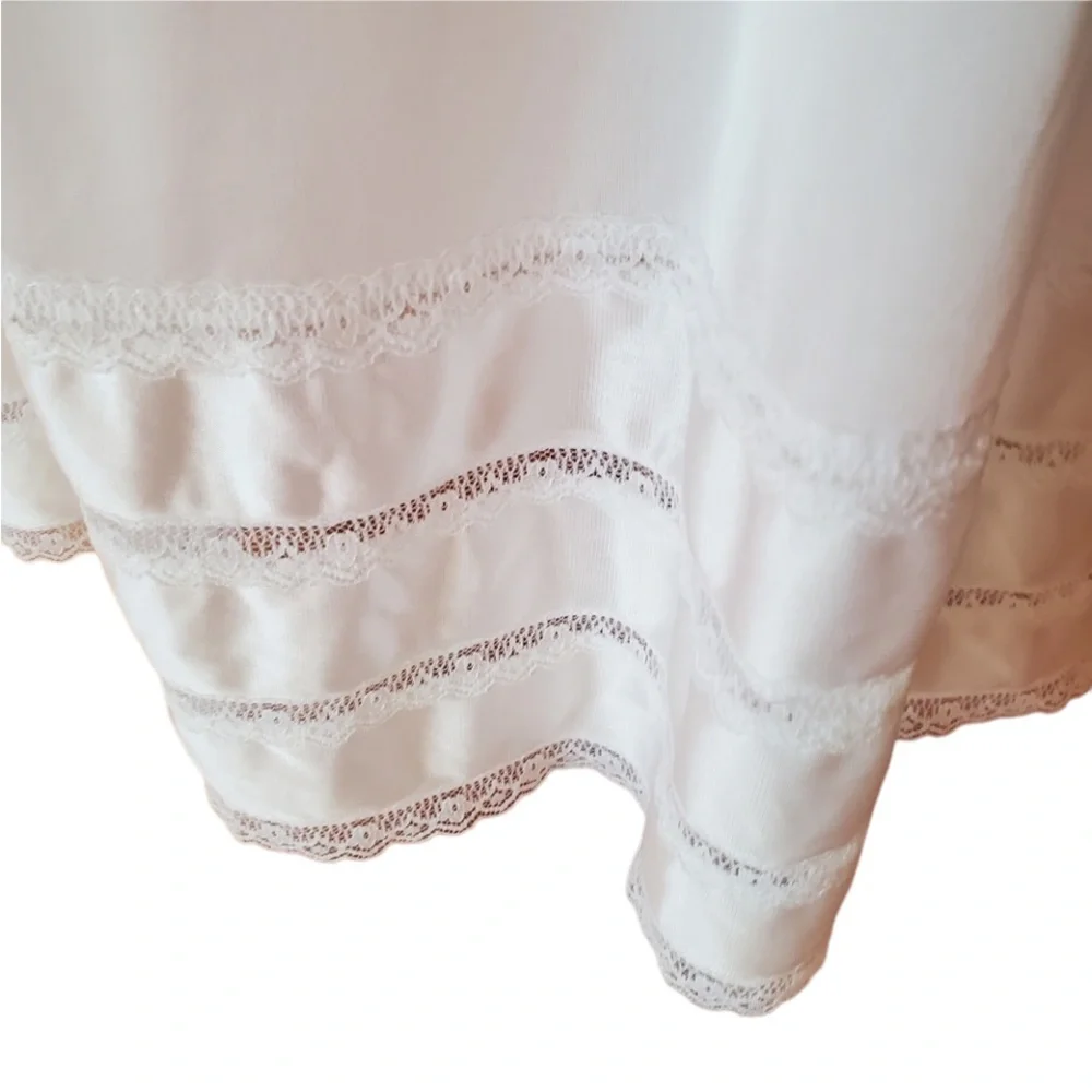 Vintage Adonna White Lace‎ Trim Slip/Nightgown - Picture 3 of 6